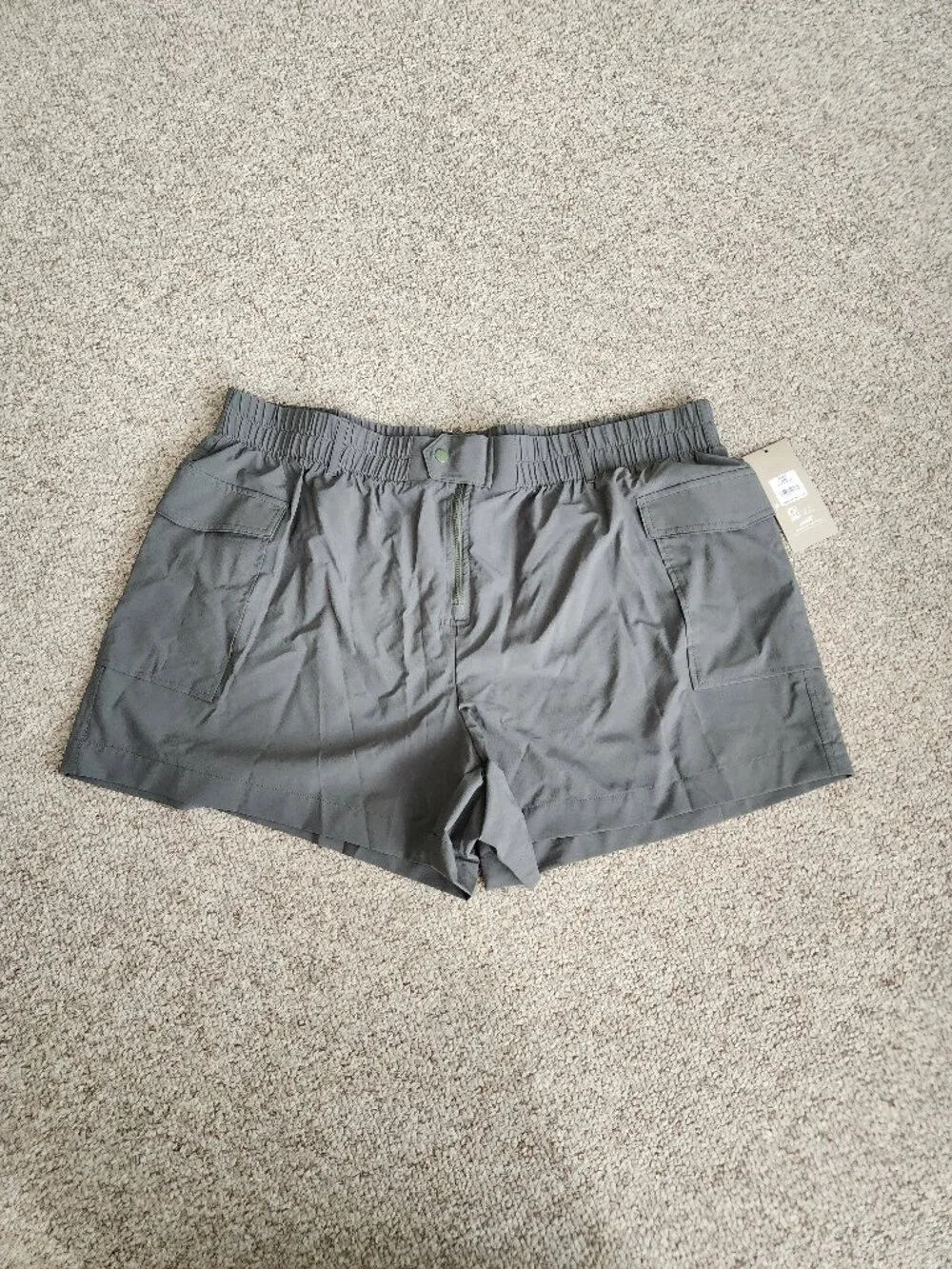 NWT Avia Women's Outdoor Ripstop Short Size XXXL (22)